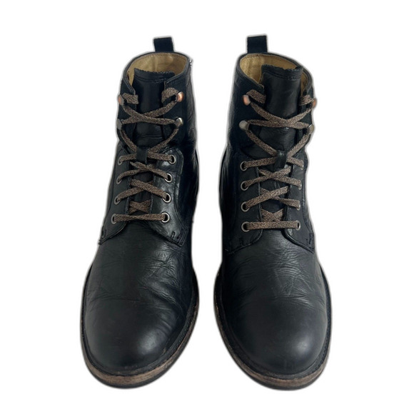 Ugg Men\'s Selwood Boots Black Leather Combat Boots Lace Up Size 11 main image 4